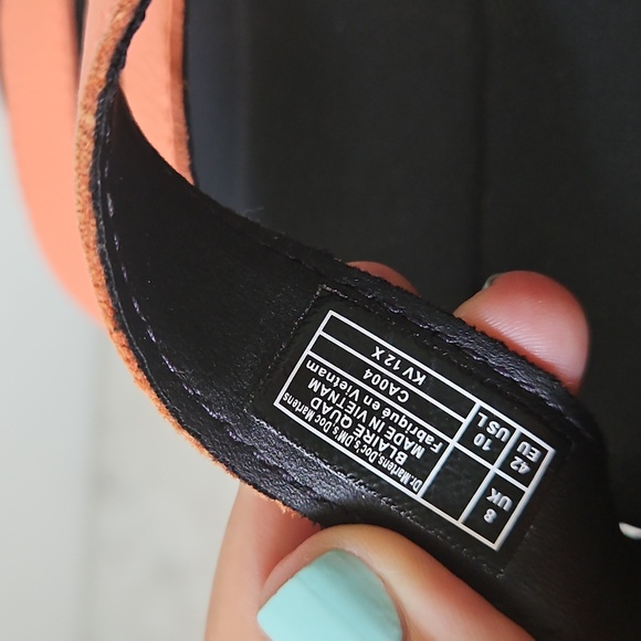 DR. MARTENS: NEW Blaire Quad Coral Leather Sandals - Picture 7 of 9